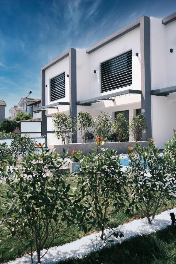 Cobalt Aqua Nea Iraklitsa Exterior foto